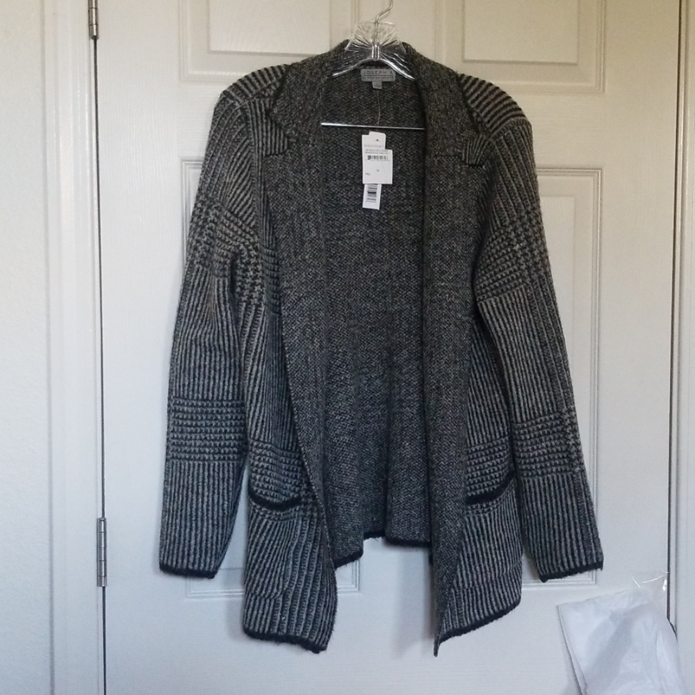 Joseph A medium mens plaid sweater